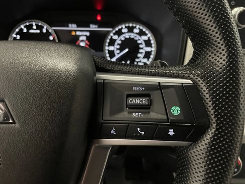 Used 2022 Mitsubishi Outlander SEL AWD/4WD image 21