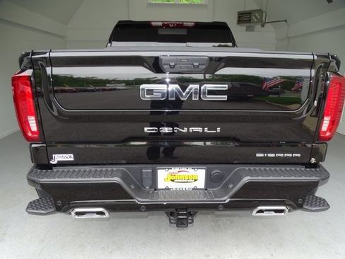 Used 2024 GMC Sierra 1500 Denali Ultimate AWD/4WD image 23