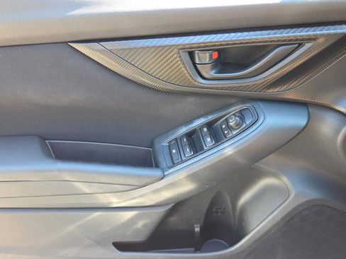 Used 2018 Subaru Crosstrek 2.0i image 21