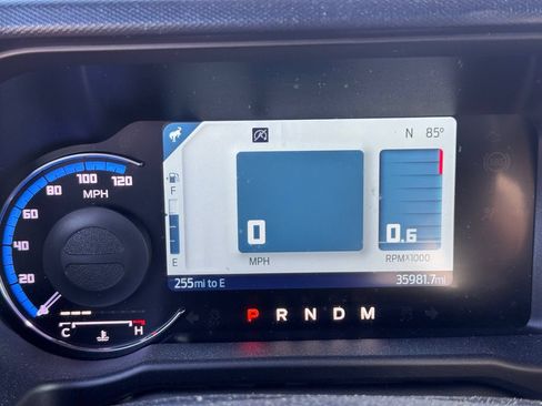 Used 2023 Ford Bronco Outer Banks AWD/4WD image 8