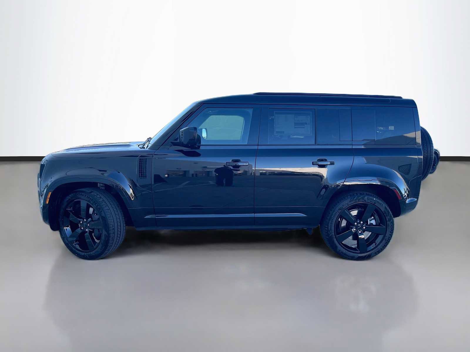 New 2026 Land Rover Defender 110 X-Dynamic SE AWD/4WD image 5