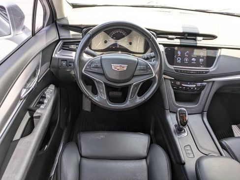 Used 2017 Cadillac XT5 Luxury AWD/4WD image 15