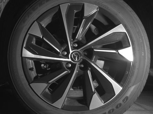 Used 2025 MAZDA CX-50 2.5 Hybrid w/ Premium Plus Pkg image 12