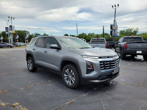 Used 2026 Chevrolet Equinox LT w/ Convenience Package II AWD/4WD image 7