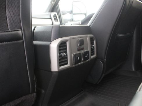 Used 2019 Ford F350 Lariat w/ Lariat Ultimate Package AWD/4WD image 24