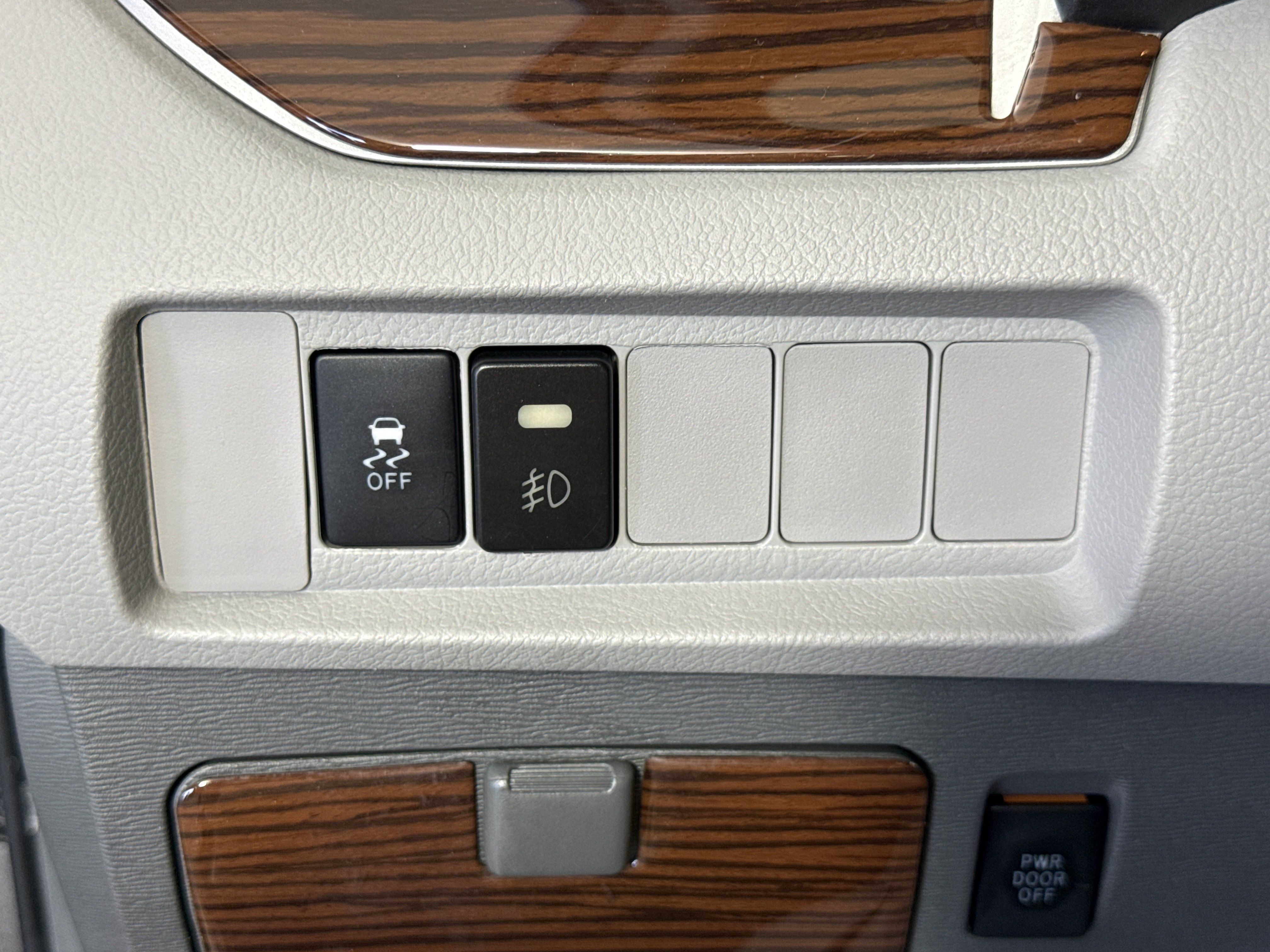 Used 2018 Toyota Sienna LE FWD image 29