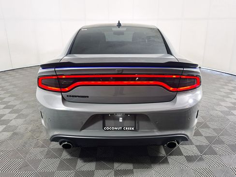 Used 2019 Dodge Charger Scat Pack w/ Daytona Edition Group RWD image 4