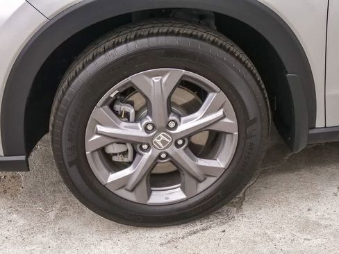 Certified 2026 Honda HR-V LX image 5