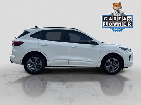 Certified 2023 Ford Escape ST-Line w/ Tech Pack #1 AWD/4WD image 9