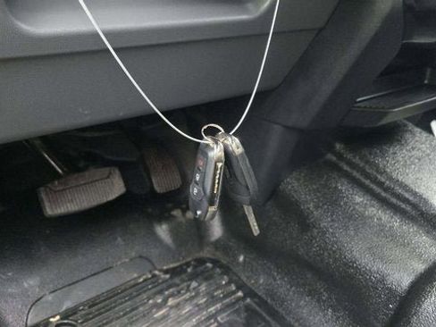 Used 2023 Ford F350 XLT image 19