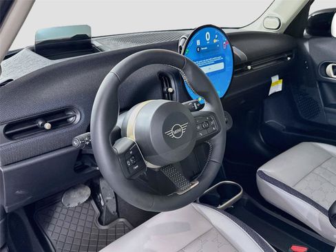 Used 2025 MINI Cooper S FWD image 7