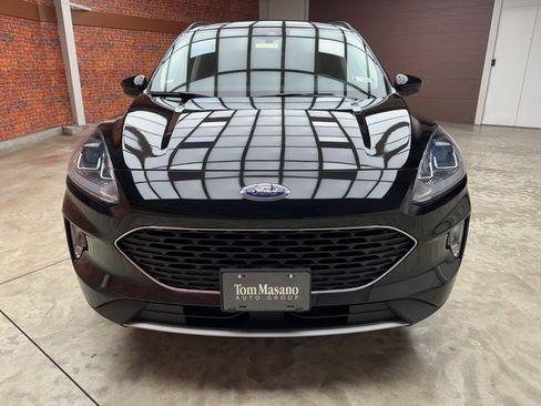 Certified 2022 Ford Escape SEL image 8