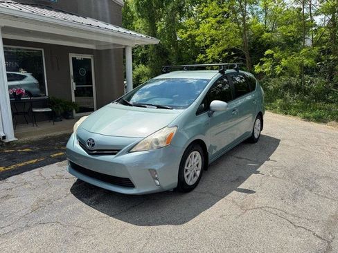 Used 2014 Toyota Prius V Three FWD image 1