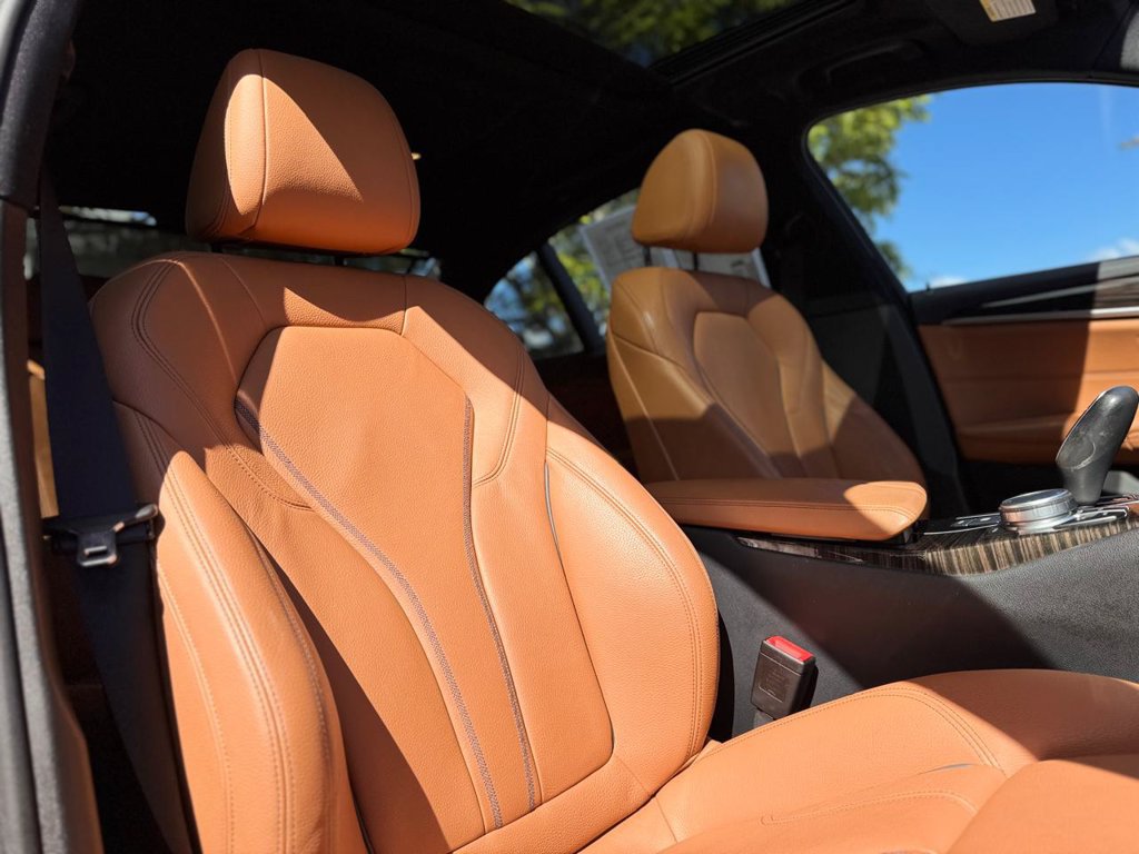 Used 2019 BMW 540i xDrive w/ Executive Package AWD/4WD image 30