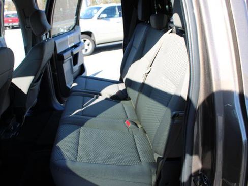 Used 2015 Ford F150 XLT w/ Equipment Group 302A Luxury image 26