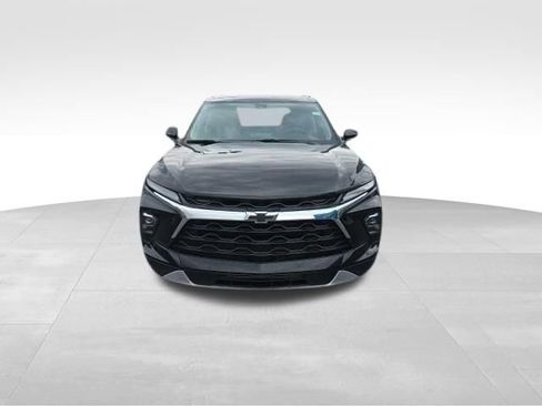 Certified 2024 Chevrolet Blazer LT w/ Convenience Package FWD image 9