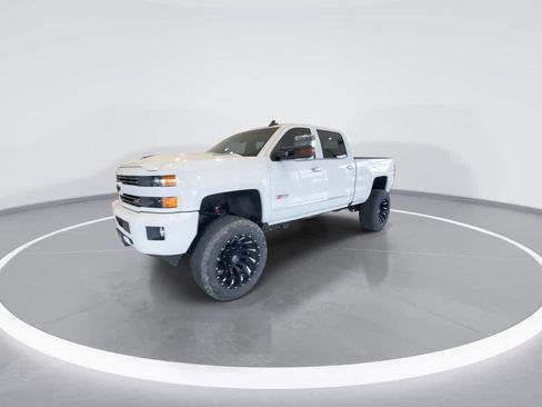 Used 2018 Chevrolet Silverado 3500 LTZ w/ Duramax Plus Package AWD/4WD image 4