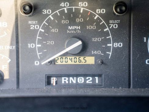 Used 1995 Ford Bronco XLT AWD/4WD image 23