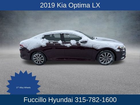 Used 2019 Kia Optima LX w/ LX 17" Wheel Package image 4