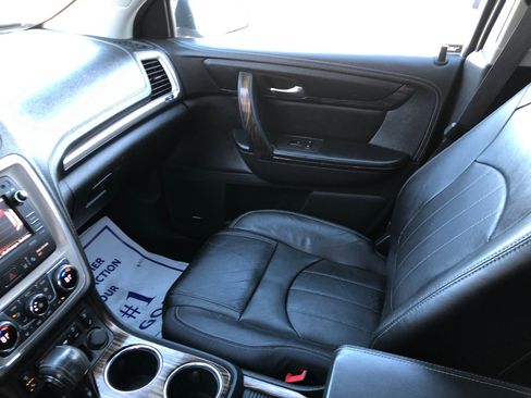 Used 2014 GMC Acadia Denali image 24