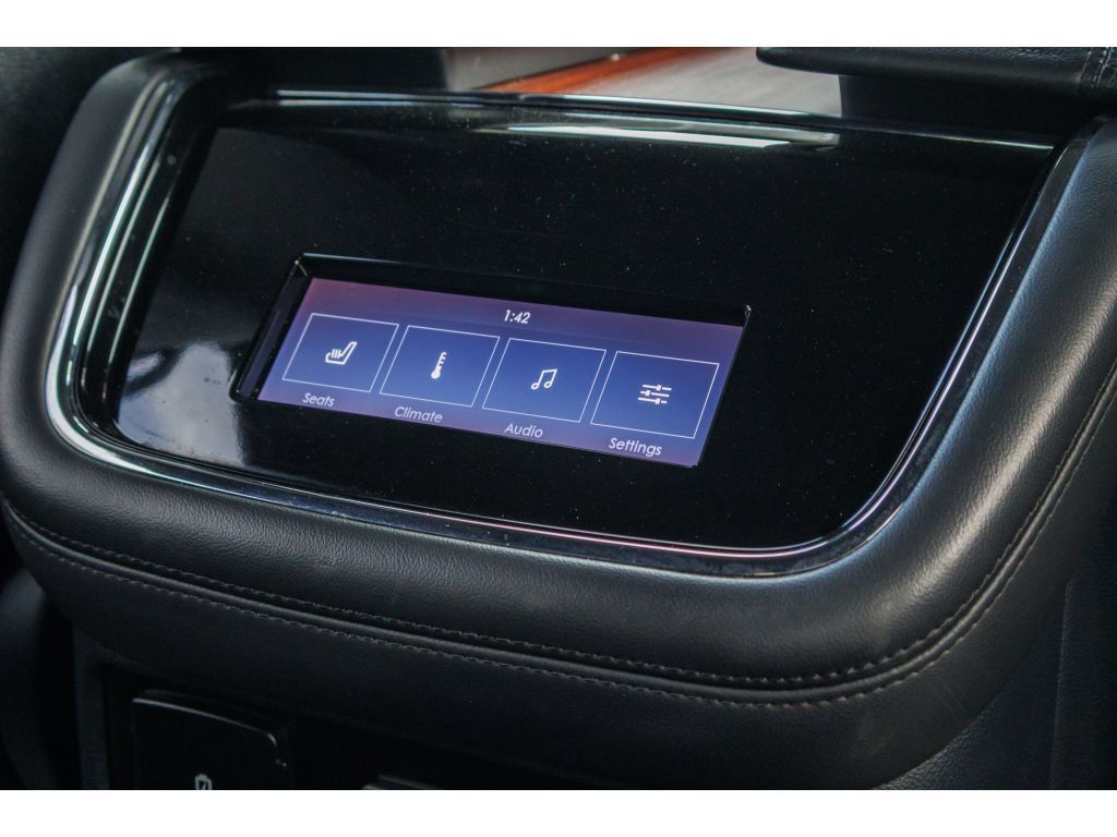 Used 2024 Lincoln Navigator L 4WD image 14