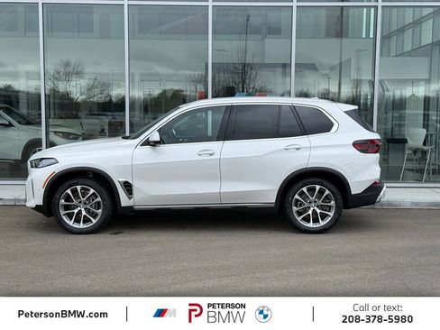 New 2026 BMW X5 xDrive40i image 3