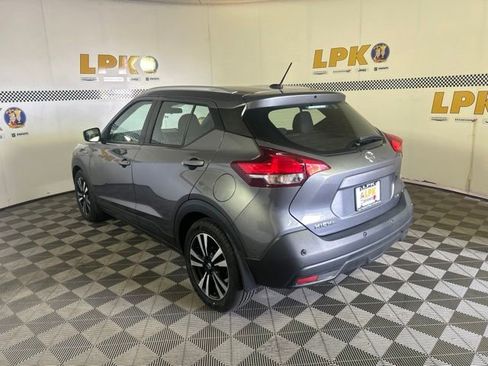 Used 2020 Nissan Kicks SV FWD image 6