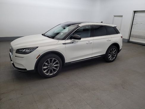 Used 2020 Lincoln Corsair AWD w/ Premium Package image 2