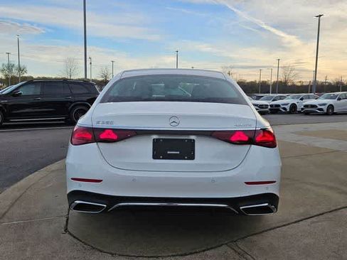 Used 2026 Mercedes-Benz E 350 4MATIC Sedan image 6