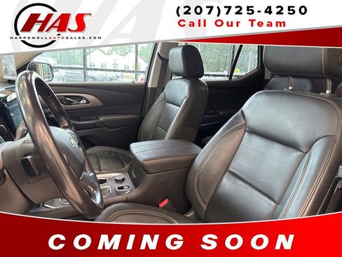 Used 2020 Chevrolet Traverse LT w/ LT Premium Package AWD/4WD image 13