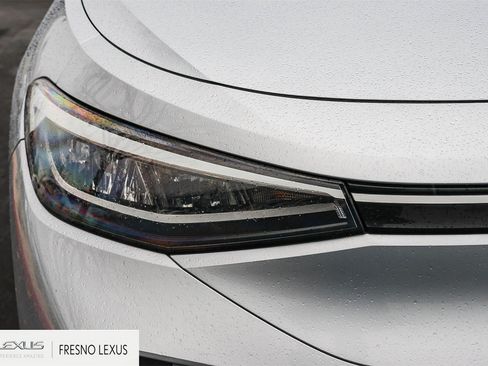 Used 2021 Volkswagen ID.4 Pro image 10