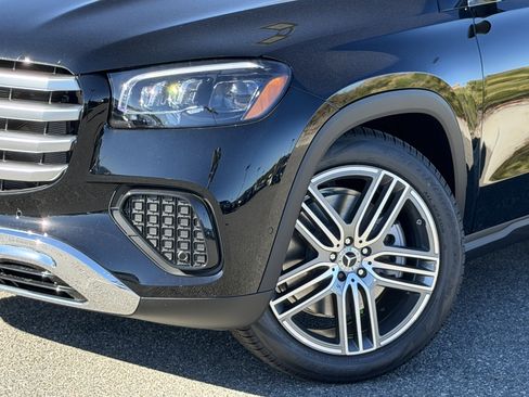 New 2026 Mercedes-Benz GLS 450 4MATIC image 4