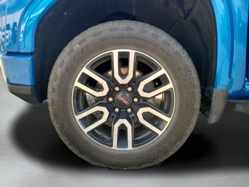 Used 2023 GMC Sierra 1500 AT4 w/ AT4 Premium Package image 31