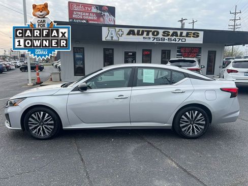 Used 2024 Nissan Altima 2.5 SV FWD image 1