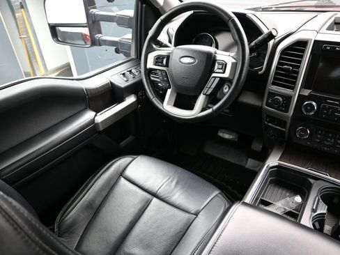 Used 2020 Ford F250 Lariat AWD/4WD image 24