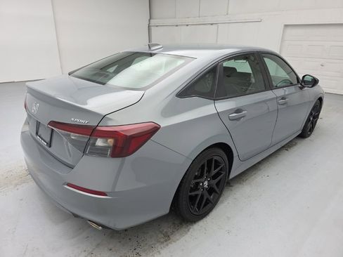 Used 2025 Honda Civic Sport image 11