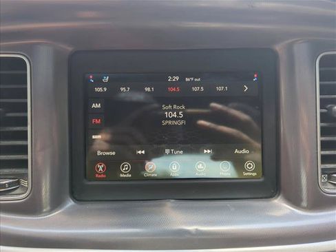Used 2020 Dodge Charger SXT w/ Leather Interior Group RWD image 13