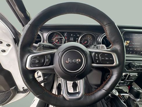 Used 2021 Jeep Wrangler Unlimited Rubicon AWD/4WD image 8