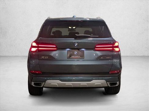 Used 2026 BMW X5 xDrive50e w/ Executive Package AWD/4WD image 7