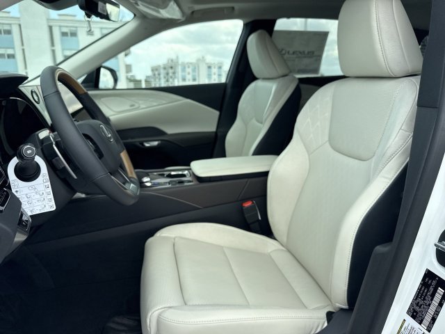 New 2026 Lexus RX 350 FWD w/ Convenience Package image 11