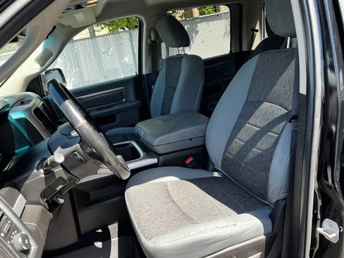 Used 2019 RAM 1500 Classic Warlock AWD/4WD image 18