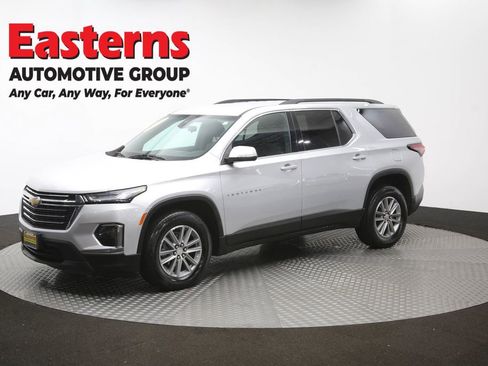 Used 2022 Chevrolet Traverse LT FWD image 57