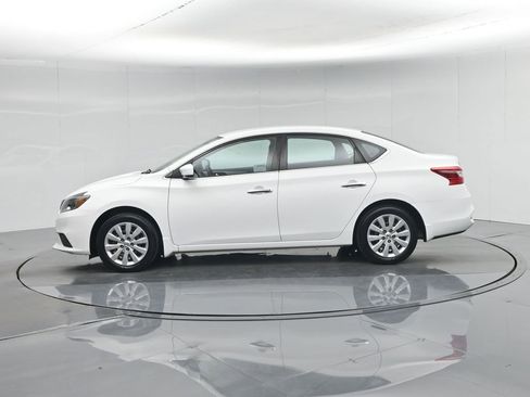 Used 2019 Nissan Sentra S FWD image 30
