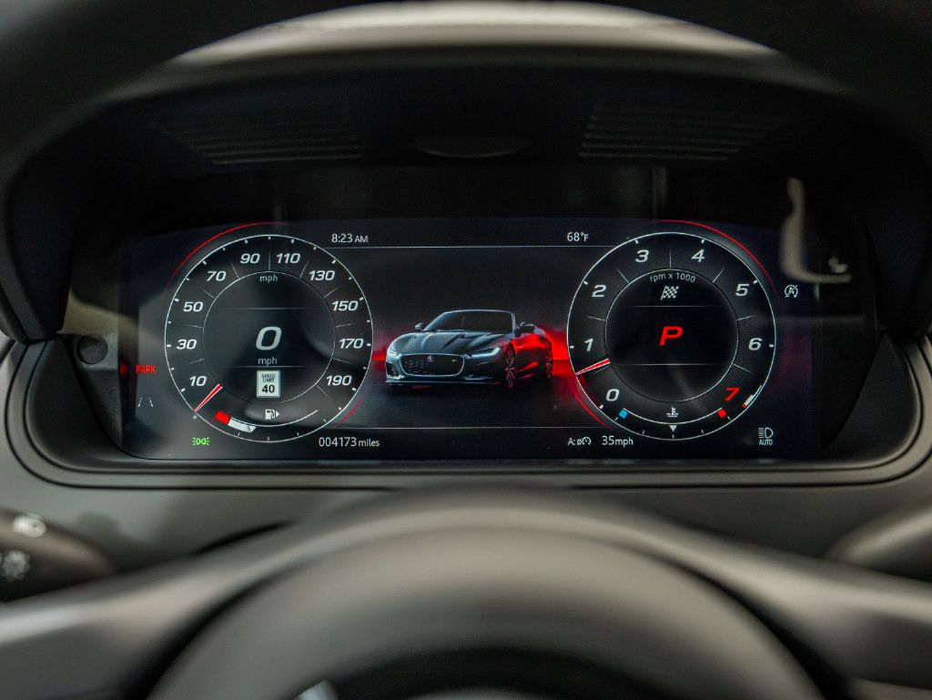 Used 2024 Jaguar F-TYPE R AWD/4WD image 31