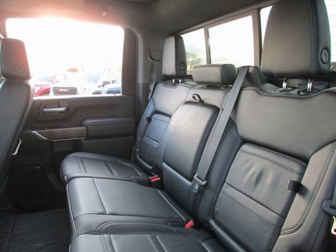 Used 2022 GMC Sierra 2500 Denali w/ Denali Ultimate Package image 20