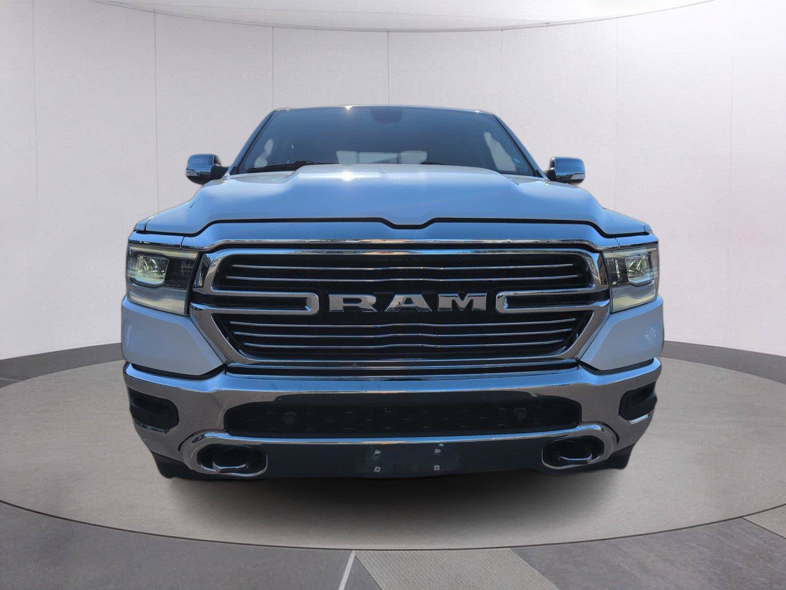 Used 2019 RAM 1500 Laramie AWD/4WD image 8
