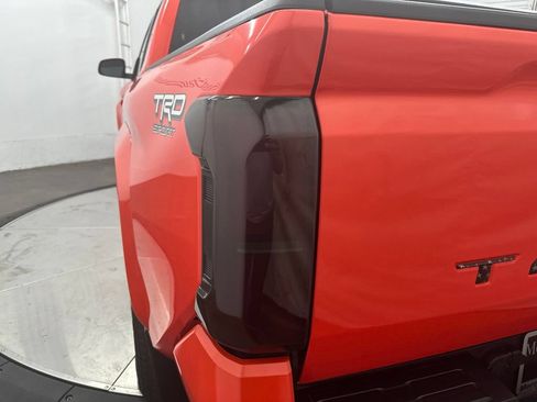 Used 2024 Toyota Tacoma TRD Sport RWD image 12