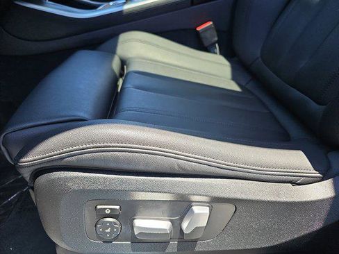 Certified 2022 BMW X5 sDrive40i w/ Parking Assistance Package image 30