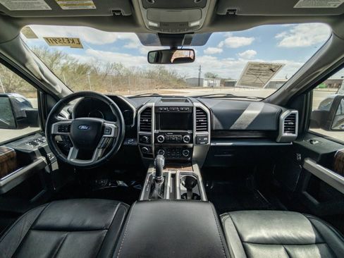 Used 2020 Ford F150 Lariat image 18