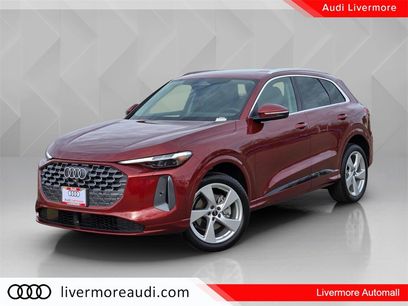 New 2025 Audi Q5 Premium Plus